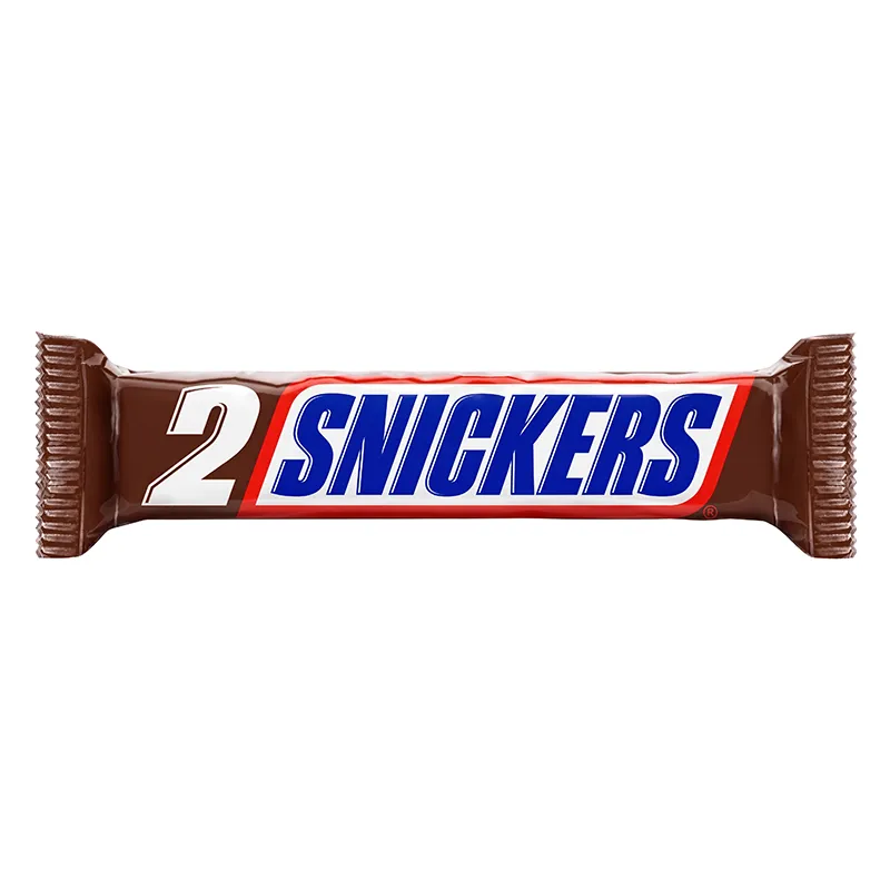 Karton batonów Snickers 2-pack 75g (24 sztuki), sycąca przekąska energetyczna do automatów vendingowych na halach produkcyjnych.